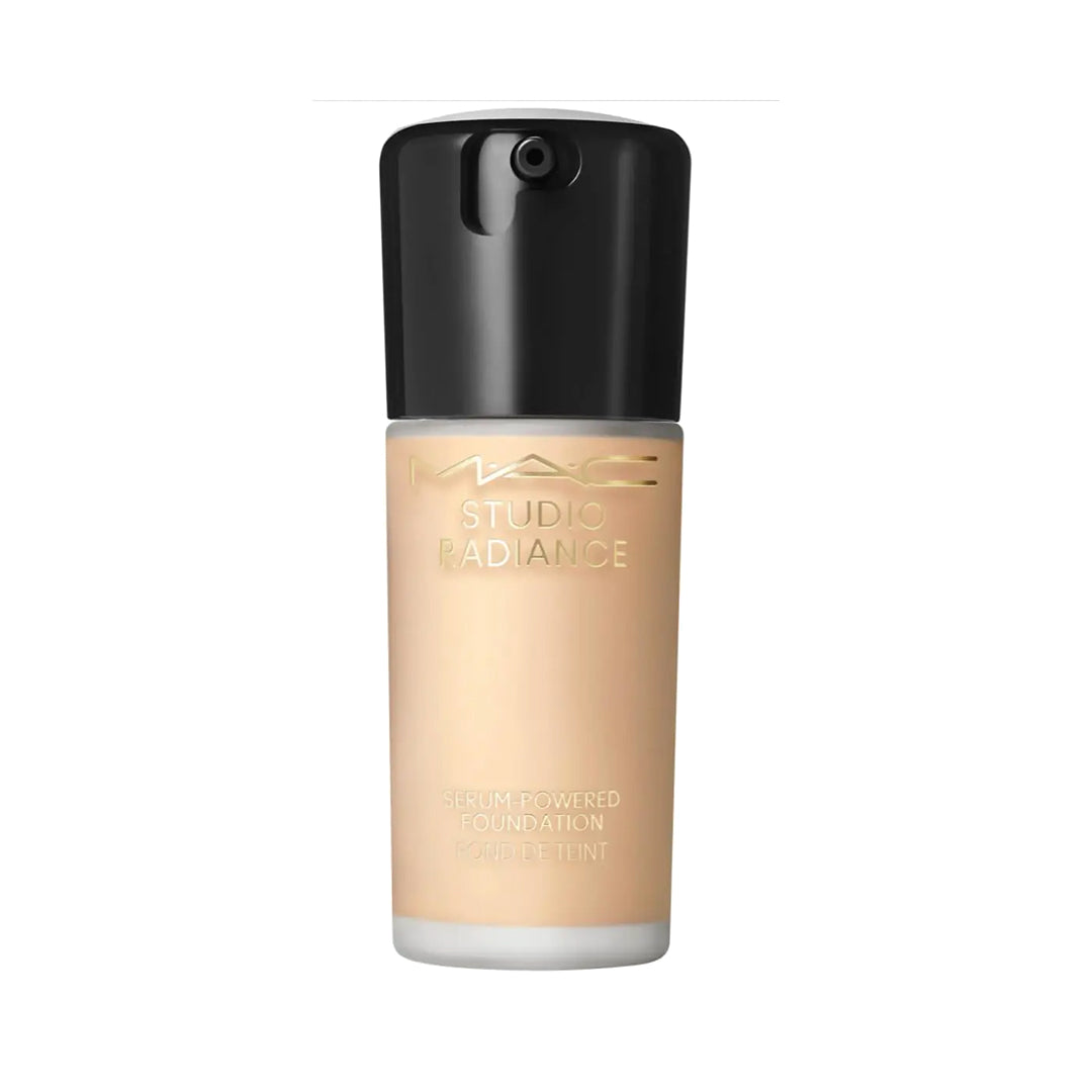 MAC Studio Radiance Serum Powered Foundation NC18